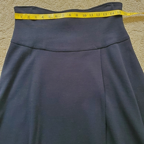 Womens DKNY Black Midi Flare Skirt Size 14 Faux Wrap Made In U. S. A. - Picture 9 of 9